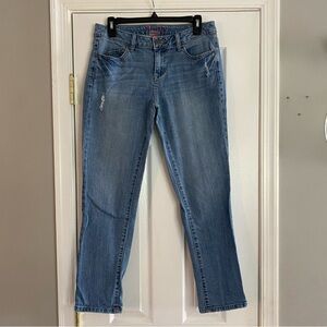 Elle Light Wash Blue Denim Skinny Jeans Midrise Size 6